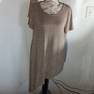 Traveler's By Chicos Top  Asymmetrical Hem Side Vent Gold Studded Size 1Slinky